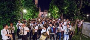 CHI BEN COMINCIA…