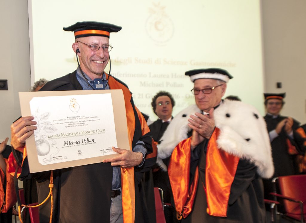 honorary_degree_michael_pollan (2)
