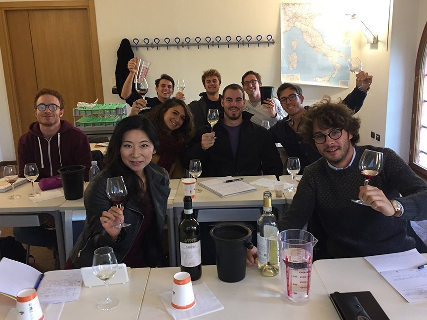 master-wine-italian-culture-italy-piedmont
